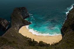 Nusa Lembongan Beach